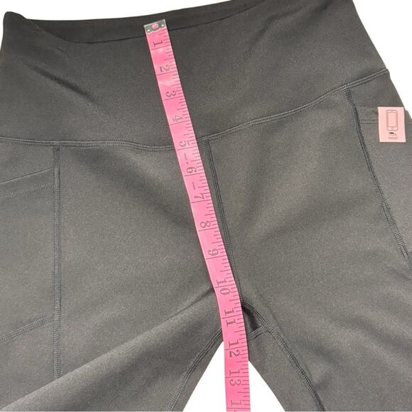 LEG3ND Women's Sporty Athletic Cycling Reflective Bike Shorts Sz M NWT - Picture 8 of 12